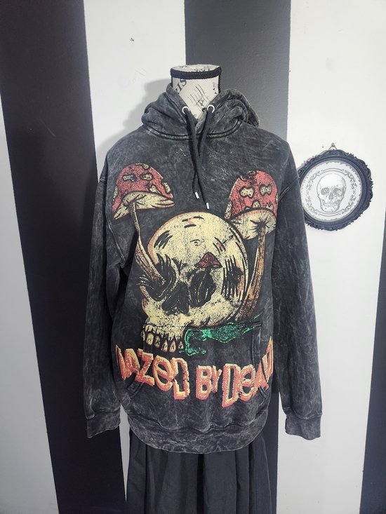 Hot Topic Tops - Deadstock Hot Topic Mushroom Hoodie